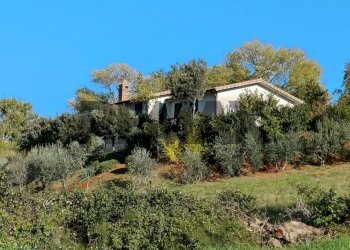 Giardino - Casa indipendente VIA MANZANO
SNC, Gualdo Cattaneo - foto 26