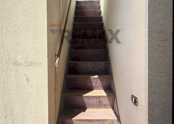 Scale - Independent house Corso Italia
 
75, Riposto - photo 14