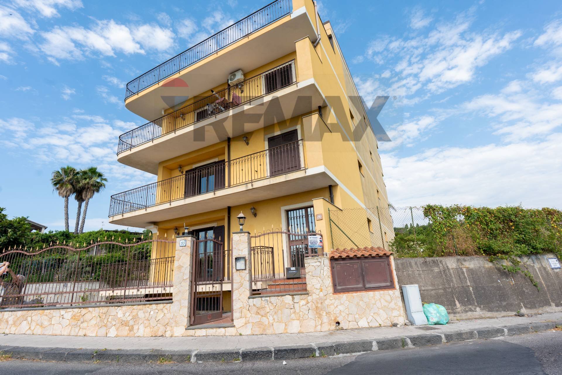 Edificio all\'aperto - Appartamento Circonvallazione Russo Basile
 
53, Aci Catena - foto 3
