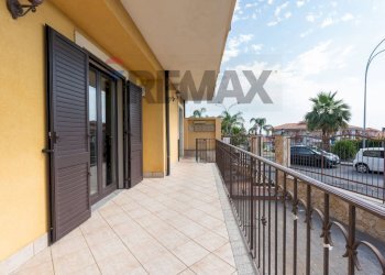 Balcone - Appartamento Circonvallazione Russo Basile
 
53, Aci Catena - foto 8