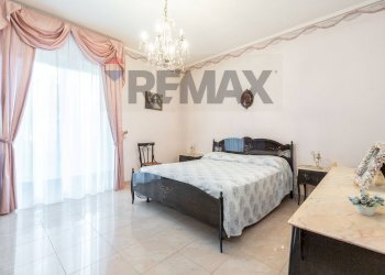 Camera / camera da letto - Appartamento Circonvallazione Russo Basile
 
53, Aci Catena - foto 25