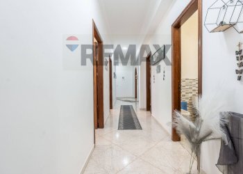 Hall / corridoio - Casa semi indipendente Via della zagara
 
54, Misterbianco - foto 13