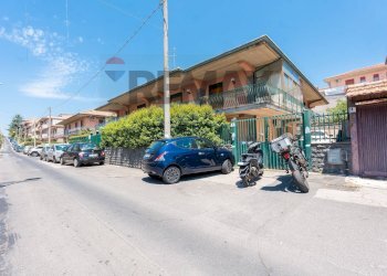 Edificio all\'aperto - Casa semi indipendente Via della zagara
 
54, Misterbianco - foto 34