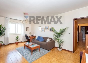 Soggiorno - Quadrilocale viale castagnola
 
17, Catania - foto 1