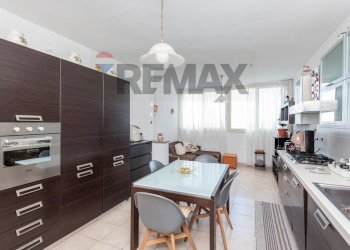 Cucina - Quadrilocale viale castagnola
 
17, Catania - foto 15