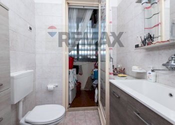 Bagno - Quadrilocale viale castagnola
 
17, Catania - foto 31