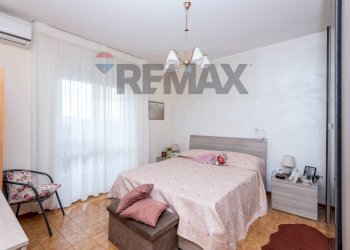 Camera / camera da letto - Quadrilocale viale castagnola
 
17, Catania - foto 41