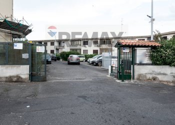 Edificio all\'aperto - Quadrilocale viale castagnola
 
17, Catania - foto 63