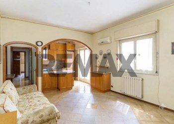 Soggiorno - Apartment via Francesco Guglielmino
 
20, Catania - photo 1