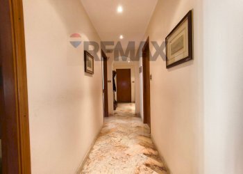 Hall / corridoio - Apartment Via Spirito Santo
 
159, Enna - photo 11