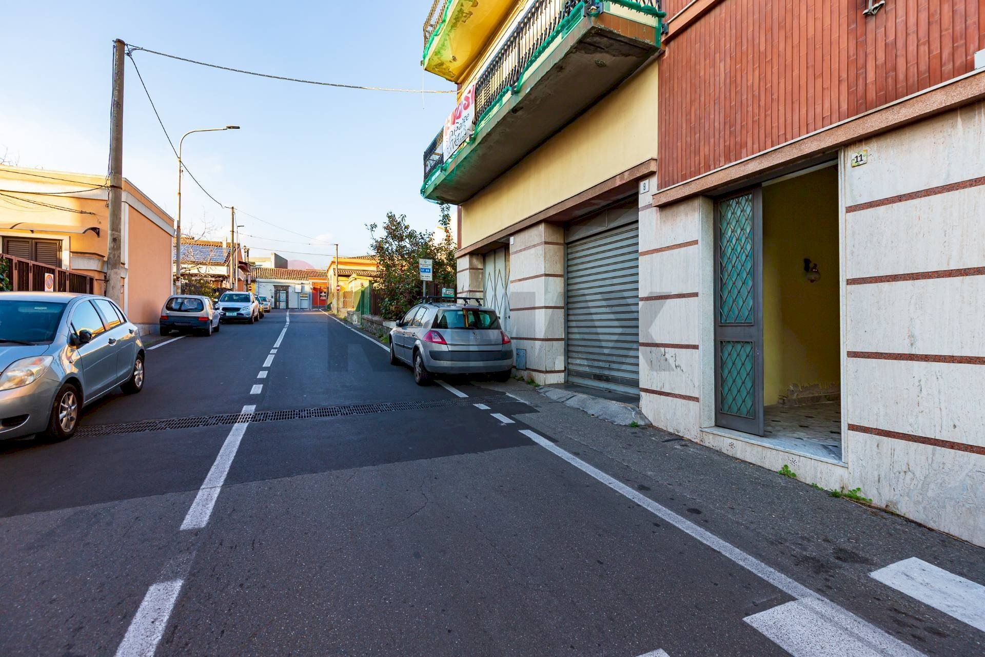 Edificio all\'aperto - Quadrilocale VIa Roma
11, San Pietro Clarenza - foto 2
