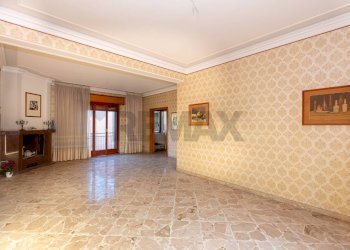 Stanza vuota - Quadrilocale VIa Roma
 
11, San Pietro Clarenza - foto 9