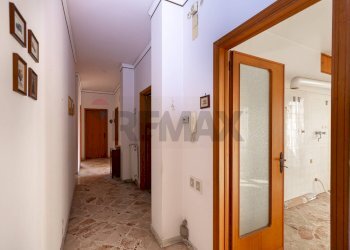 Hall / corridoio - Quadrilocale VIa Roma
 
11, San Pietro Clarenza - foto 17
