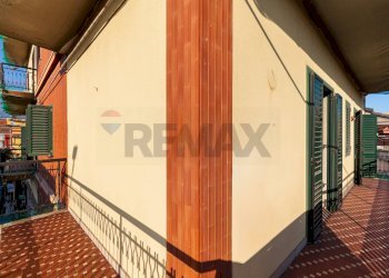Balcone - Quadrilocale VIa Roma
 
11, San Pietro Clarenza - foto 27