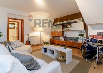 Soggiorno - Villa VIA DEI GELSOMINI
 
16A, Pedara - foto 9