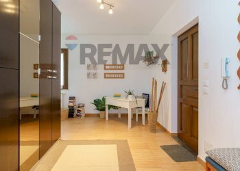 Sala da pranzo - Villa VIA DEI GELSOMINI
 
16A, Pedara - foto 31