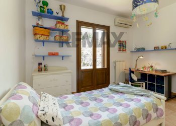 Camera / camera da letto - Villa VIA DEI GELSOMINI
 
16A, Pedara - foto 46