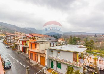 Edificio all\'aperto - Independent house Via cassone
 
25, Zafferana Etnea - photo 23