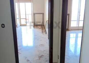 Hall / corridoio - Appartamento Via Libertà
 
93, Enna - foto 23