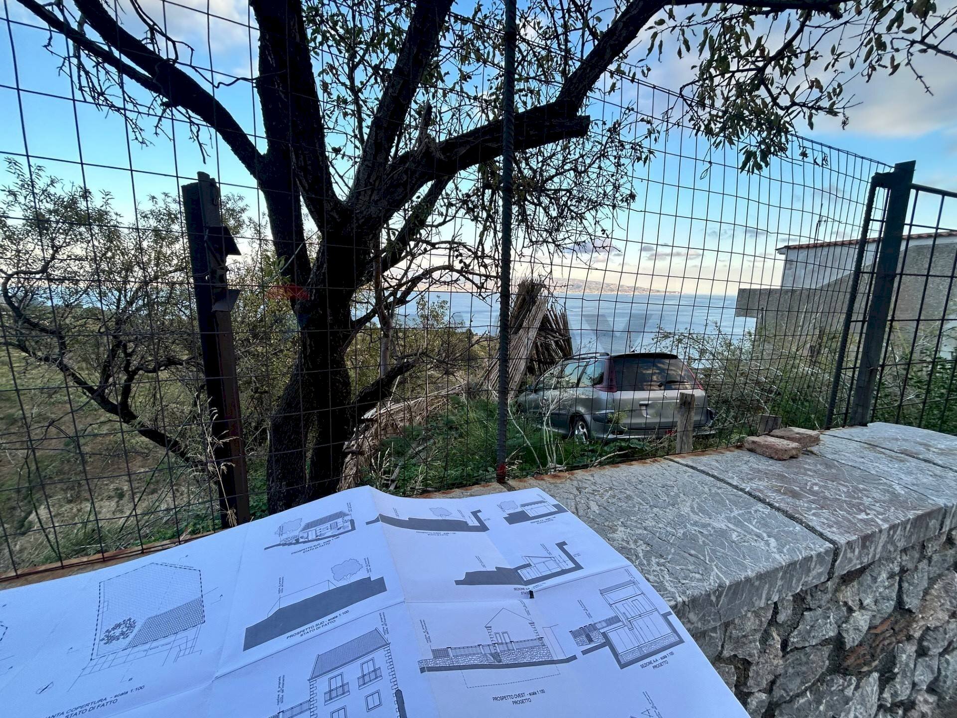 Edificio all\'aperto - Terreno edificabile Via madre chiesa
 
26, Scaletta Zanclea - foto 1