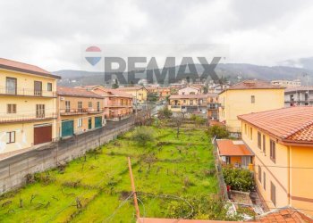 Edificio all\'aperto - Terreno edificabile via dei Gerani
11, Zafferana Etnea - foto 1