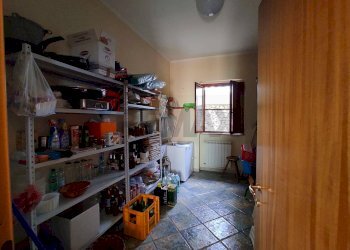 Dispensa di stoccaggio - Villa Contrada Montelci
snc, Mattinata - photo 26