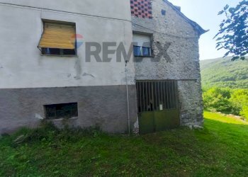 Casa all\'aperto - Semi-detached house Borgata Piano
 
SNC, Murialdo - photo 13