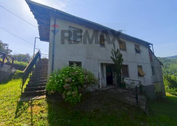 Casa all\'aperto - Semi-detached house Borgata Piano
 
SNC, Murialdo - photo 15