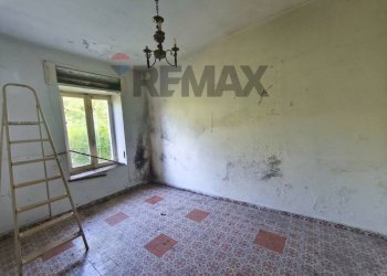 Stanza vuota - Semi-detached house Borgata Piano
 
SNC, Murialdo - photo 17