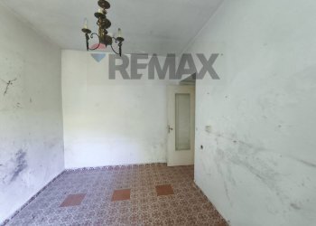 Stanza vuota - Semi-detached house Borgata Piano
 
SNC, Murialdo - photo 18