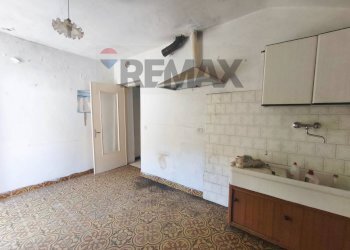 Cucina - Semi-detached house Borgata Piano
 
SNC, Murialdo - photo 46