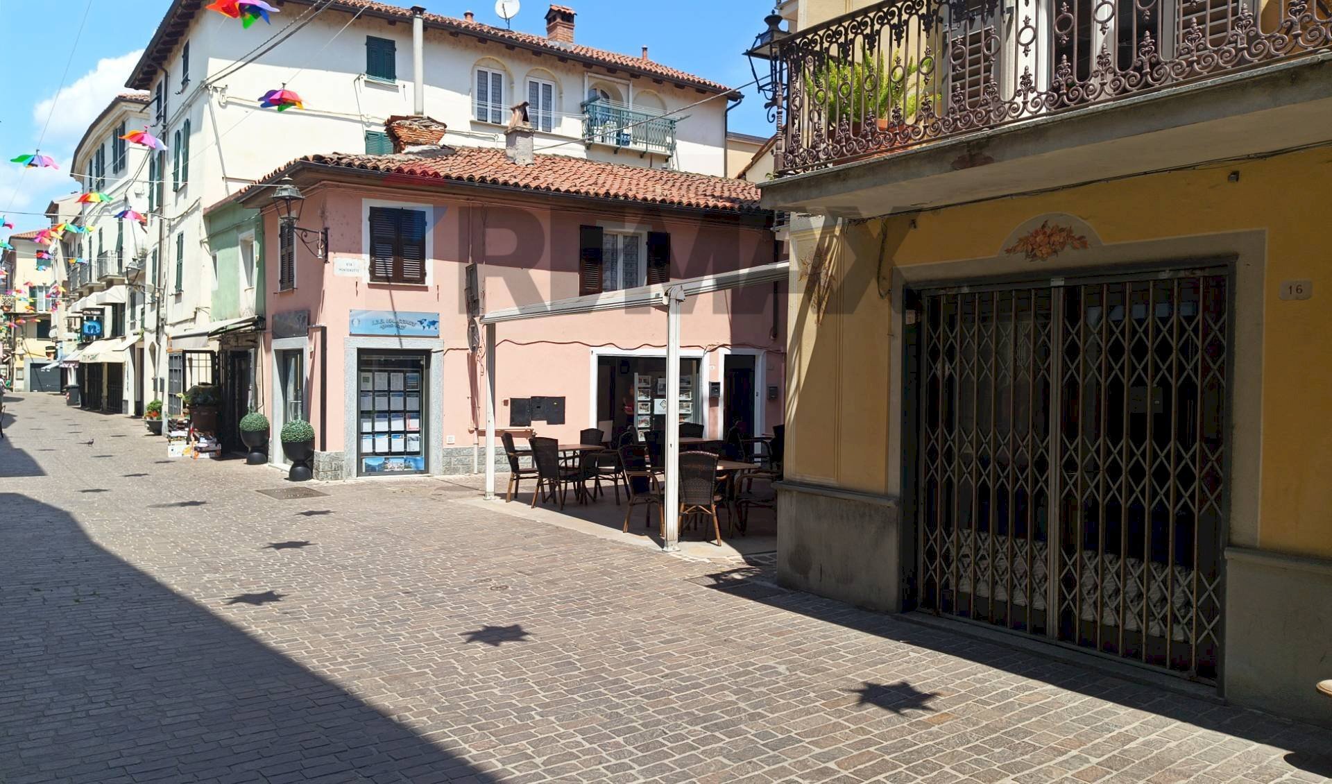 Edificio all\'aperto - Bar Tavola Calda - Fredda Via Roma, Cairo Montenotte - foto 3