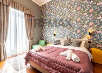 Camera / camera da letto - Apartment Piazza Trieste E Trento
48, Napoli - photo 10