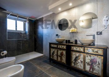 Bagno - Apartment Piazza Trieste E Trento
48, Napoli - photo 22