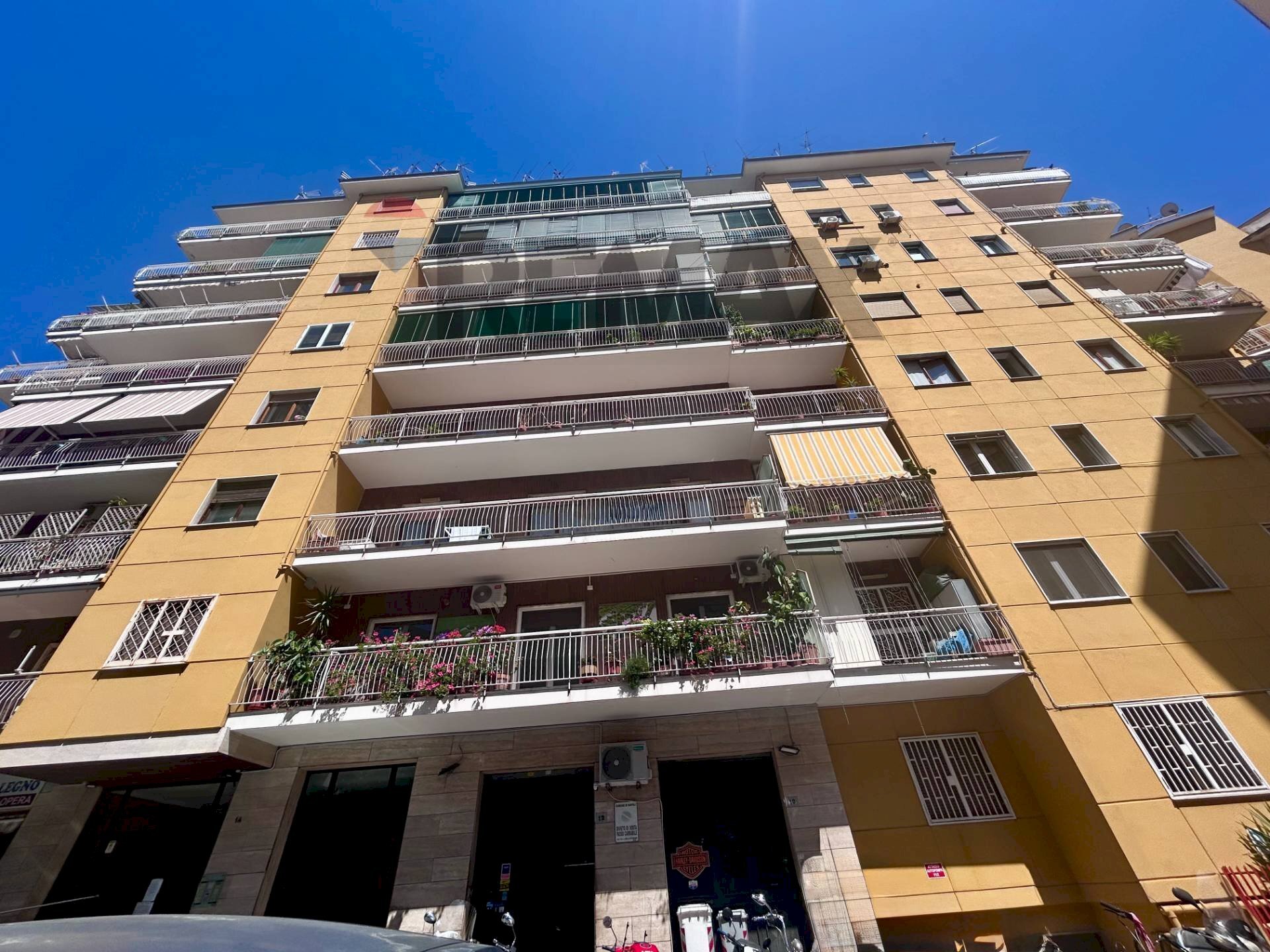 Edificio all\'aperto - Appartamento via G.Cortese
 
14, Napoli - foto 1