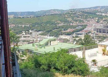 Edificio all\'aperto - Quadrilocale Via Alessandro Manzoni
 
214, Napoli - foto 2