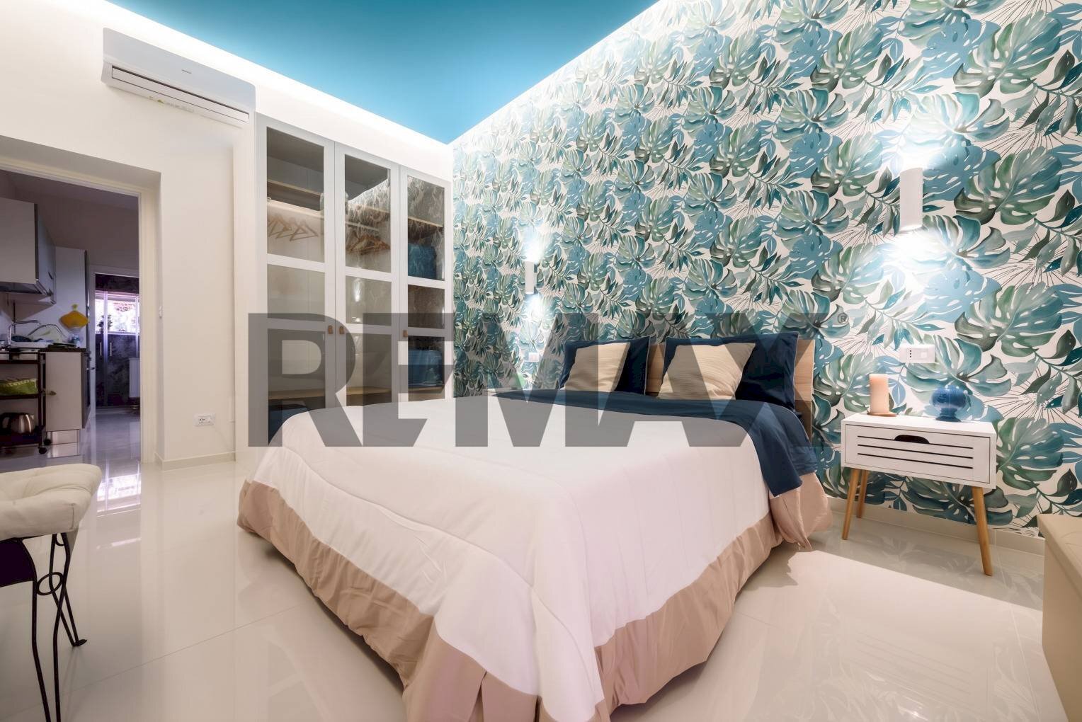 Camera / camera da letto - Bilocale Vico Cangiani Al Mercato
 
12, Napoli - foto 1