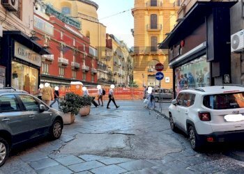Edificio all\'aperto - Bilocale Vico Cangiani Al Mercato, Napoli - foto 20