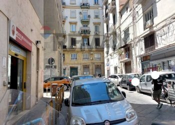 Edificio all\'aperto - Bilocale Vico Cangiani Al Mercato
 
12, Napoli - foto 17