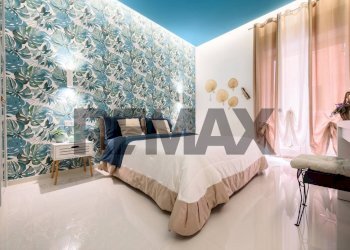 Camera / camera da letto - Bilocale Vico Cangiani Al Mercato
 
12, Napoli - foto 7