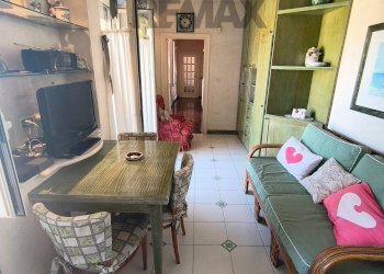 Sala da pranzo - Trilocale Via P.Baffi
 
2, Napoli - foto 8