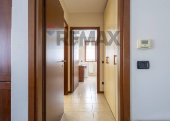 Hall / corridoio - Bilocale VIA GALILEO GALILEI
 
18, Basiano - foto 9