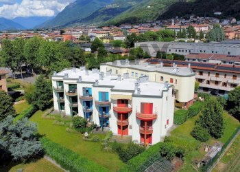 Edificio all\'aperto - Three-room apartment Pisogne - photo 1