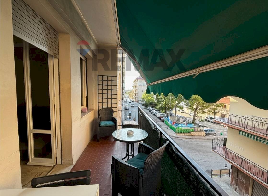 Balcone - Apartment Via Roma
16, Falconara Marittima - photo 3