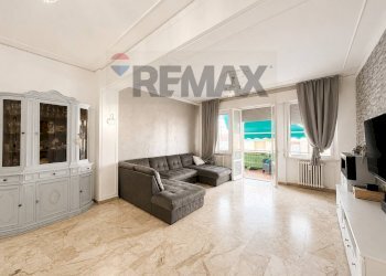 Soggiorno - Apartment Via Roma
16, Falconara Marittima - photo 1
