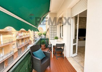 Balcone - Apartment Via Roma
16, Falconara Marittima - photo 4