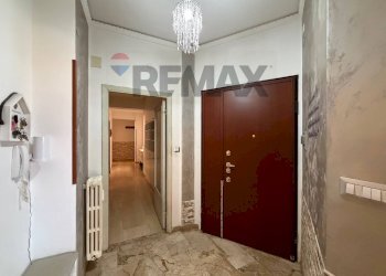 Hall / corridoio - Apartment Via Roma
16, Falconara Marittima - photo 10