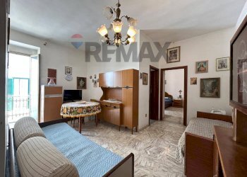 Soggiorno - Quadrilocale Via Fratelli Cocle
 
13, Vieste - foto 1