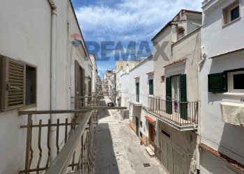 Edificio all\'aperto - Quadrilocale Via Fratelli Cocle
 
13, Vieste - foto 14