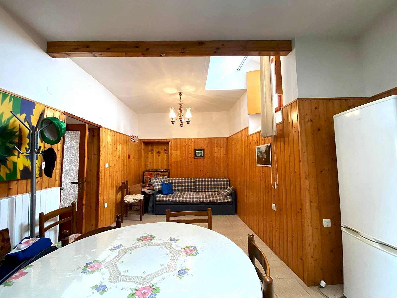 Foto 2 - Casa indipendente VIA SAN MARTINO
 
13, Alberona - foto 2